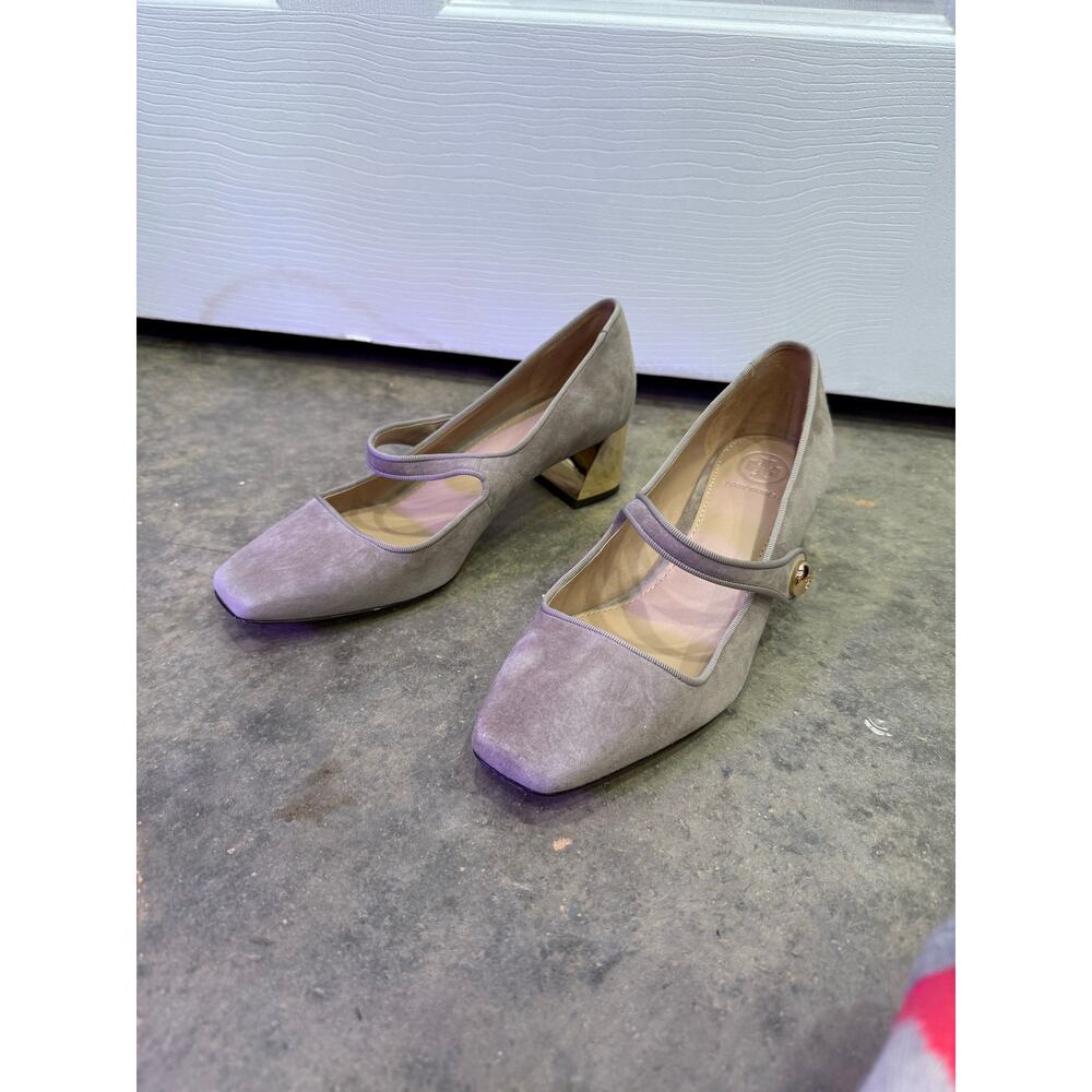 Tory Burch Marisa 40mm Mary Jane Pump Gold Heel Taupe Gray Sz 7 - Picture 3 of 7